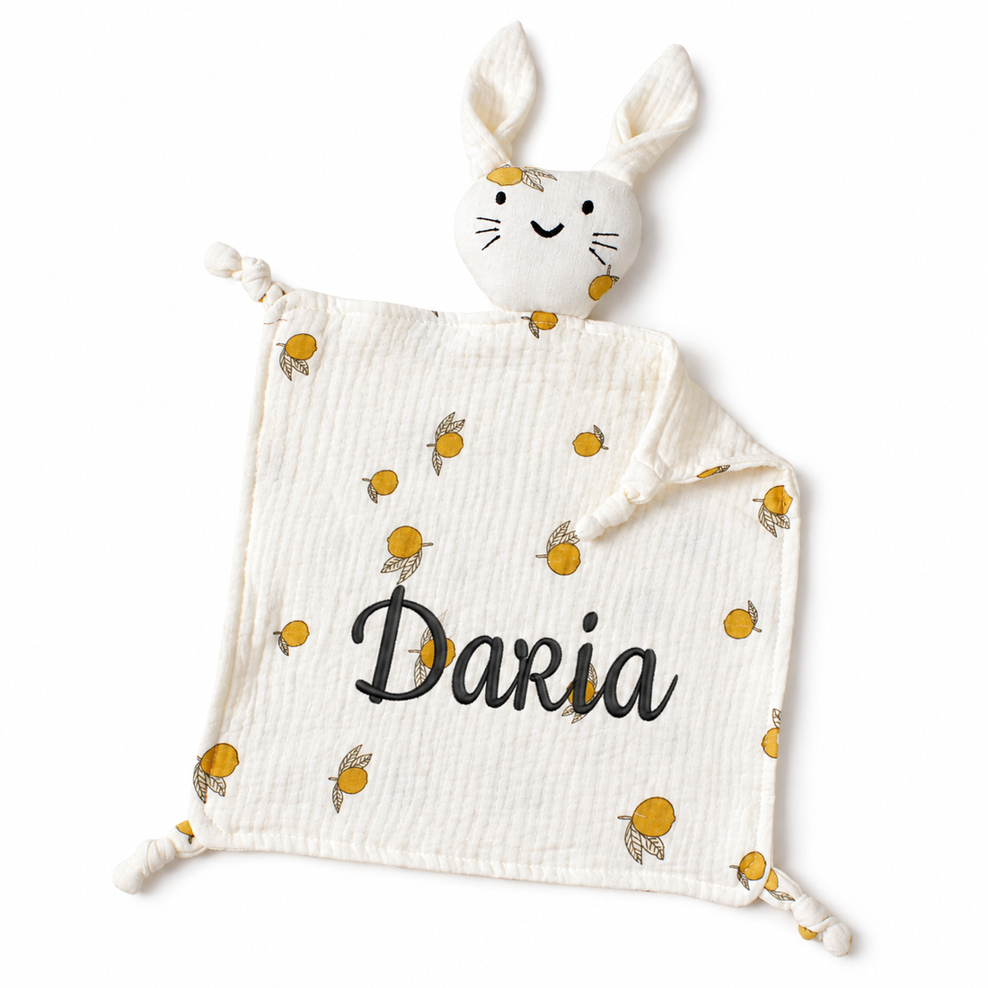 Personalized comfort blanket with embroidered Daria name example