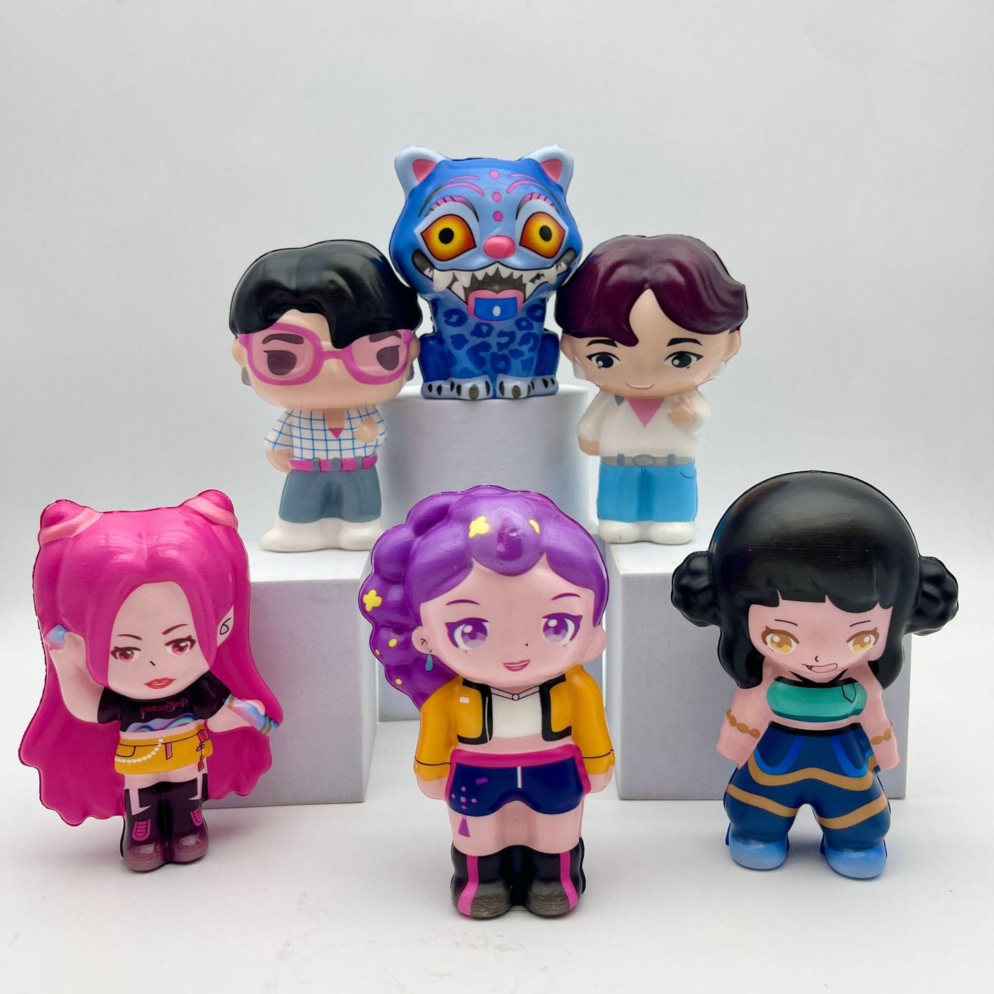 Juguete de personaje de la película Squeeze - 6 piezas por juego